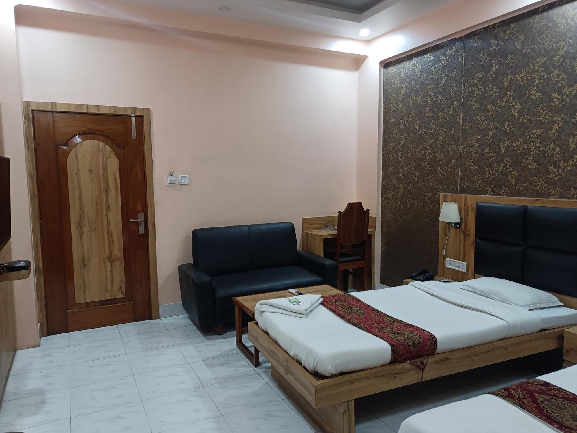 Hotel Sudakshina By Roh Silchar Exterior foto